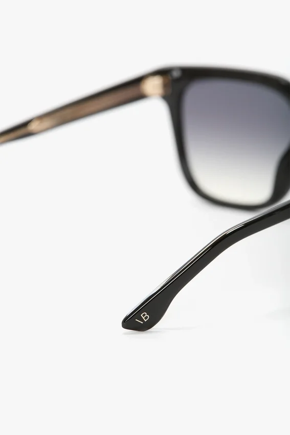 Übergroße Acetat-Sonnenbrille in Schwarz Übergroße Acetat-Sonnenbrille in Schwarz