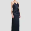Drapiertes Spitzenkleid in Midnight Drapiertes Spitzenkleid in Midnight