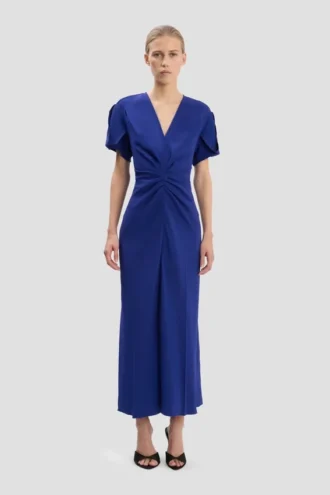 eve midi kleid in leuchtendem indigo 1 330x495 - Eve Midi-Kleid in leuchtendem Indigo