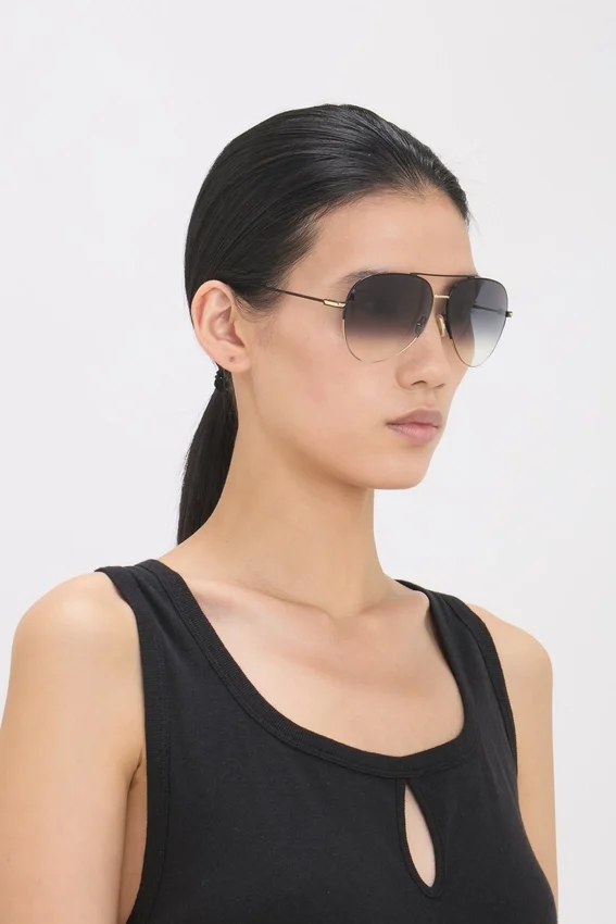 Feine Metall-Pilotenbrille in Gold-Schwarz Feine Metall-Pilotenbrille in Gold-Schwarz