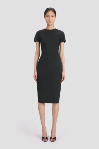 Figurbetontes T-Shirt-Kleid in Schwarz