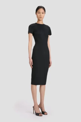 Figurbetontes T-Shirt-Kleid in Schwarz