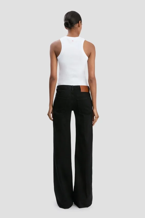 Gigi-Jeans in gewaschenem Schwarz Gigi-Jeans in gewaschenem Schwarz