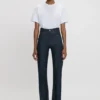 Julia-Jeans in heller Waschung