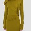 Kleid mit geschlossenem Ausschnitt in Moosgrün Kleid mit geschlossenem Ausschnitt in Moosgrün