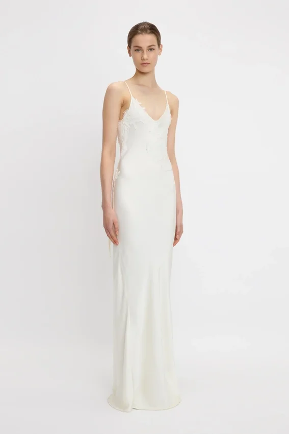 Spitzen-Cami-Kleid in Elfenbein Spitzen-Cami-Kleid in Elfenbein