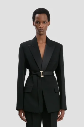 Taillierte Jacke mit Gürtel in Schwarz