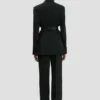 Taillierte Jacke mit Gürtel in Schwarz
