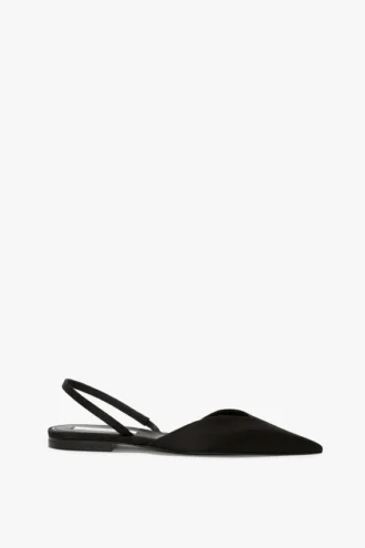 The Victoria Angle Halter Back Flat aus schwarzem Satin