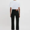 The Victoria Jeans in gewaschenem Schwarz The Victoria Jeans in gewaschenem Schwarz