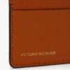 The Victoria-Kartenetui aus genarbtem Leder in Burnt Orange The Victoria-Kartenetui aus genarbtem Leder in Burnt Orange