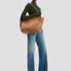 The Victoria-Tasche aus hellbraunem Leder