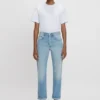 Victoria-Jeans in hellblauer Waschung